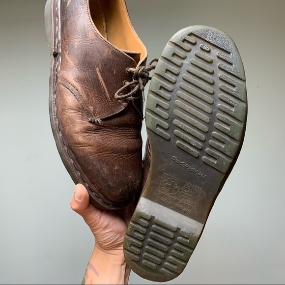 Dr. Martens The Original Brown Leather Shoes - Picture 4 of 10